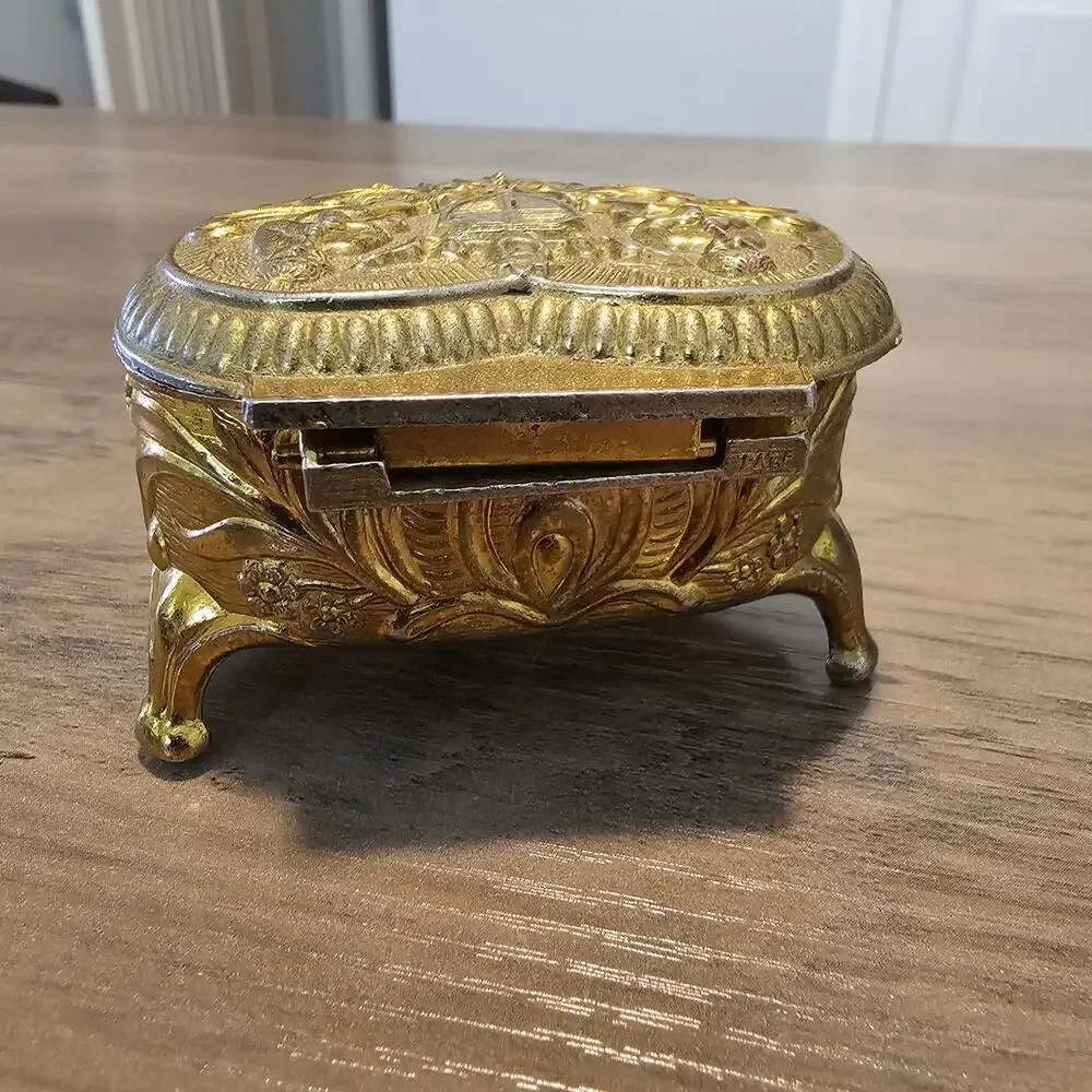Vintage Gold Metal Heart Trinket Jewelry Box Cherub Velvet Japan Renaissance